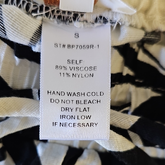 Peach Brand Palazzo Wide Leg Black White Abstract Print Pants - Picture 6 of 7